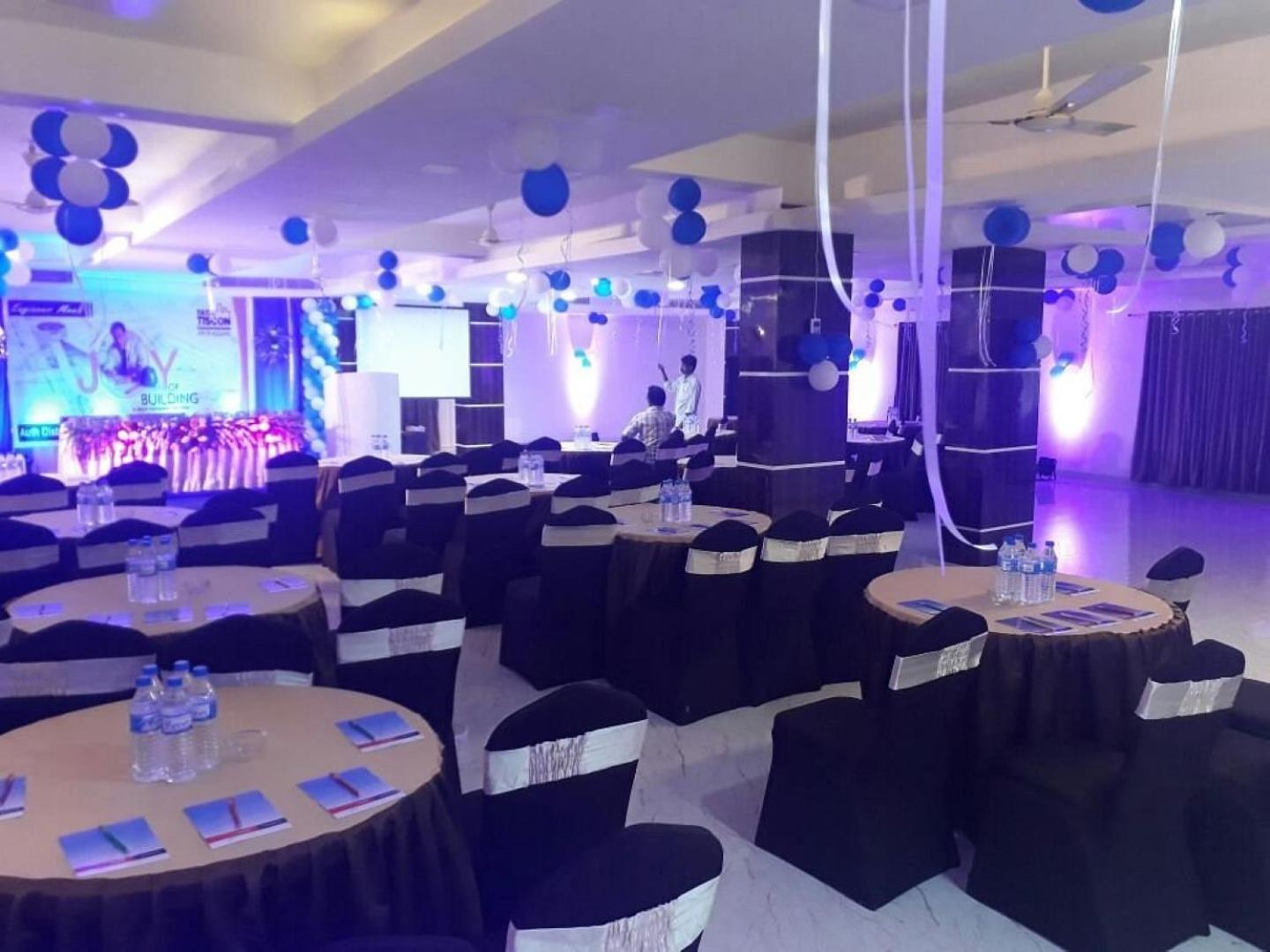 Hotel Akash Sarovar Purulia Buitenkant foto