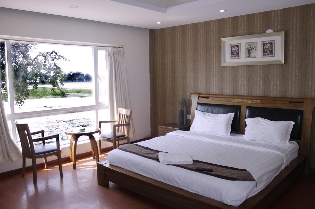Hotel Akash Sarovar Purulia Buitenkant foto
