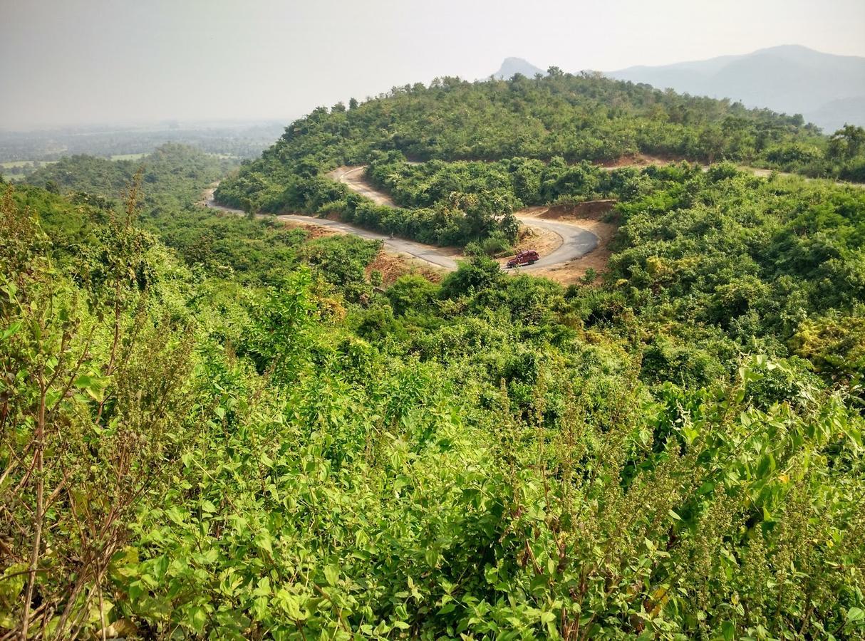 Hotel Akash Sarovar Purulia Buitenkant foto
