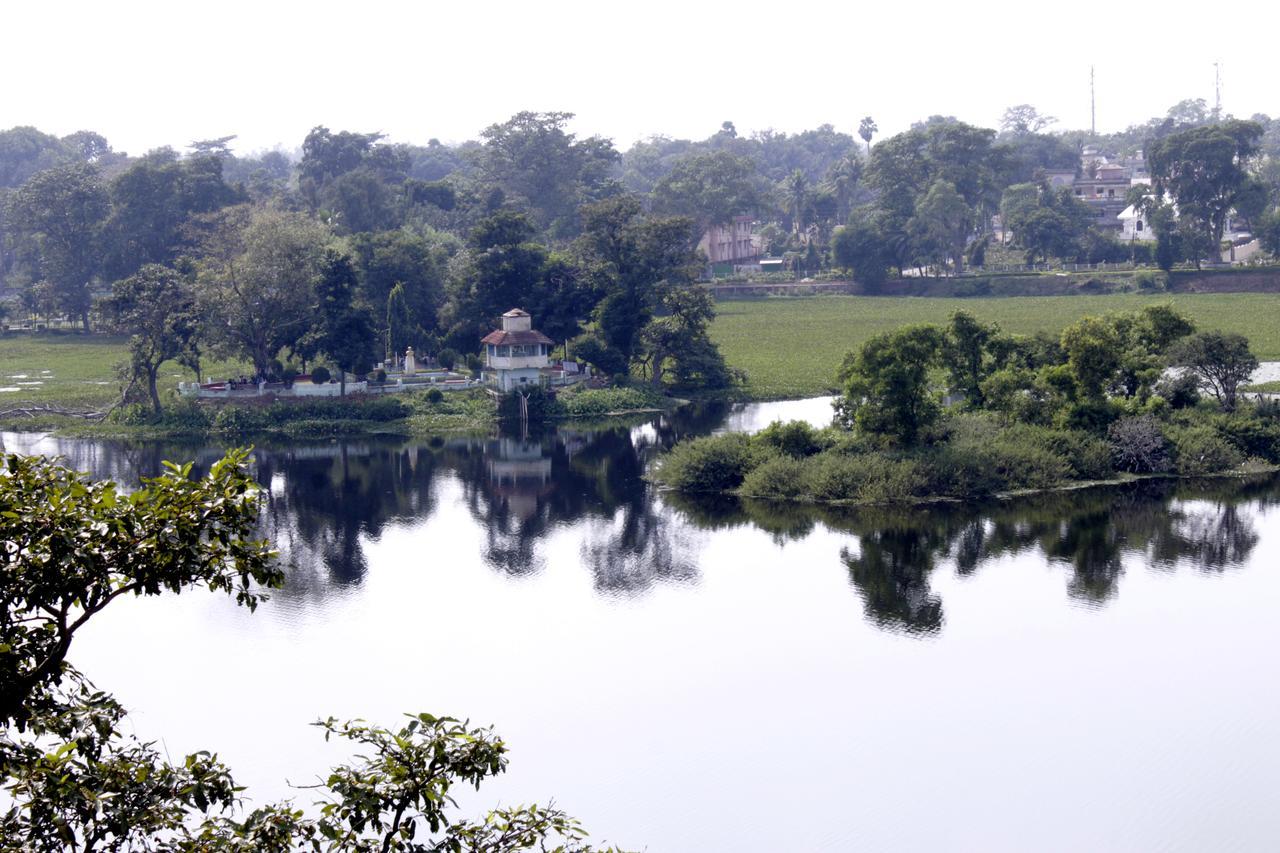 Hotel Akash Sarovar Purulia Buitenkant foto