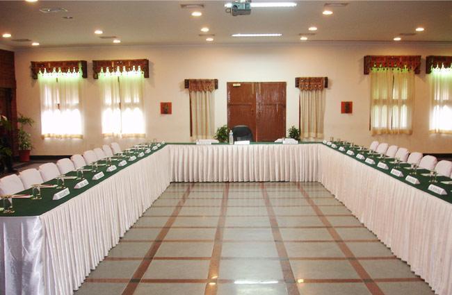Hotel Akash Sarovar Purulia Buitenkant foto