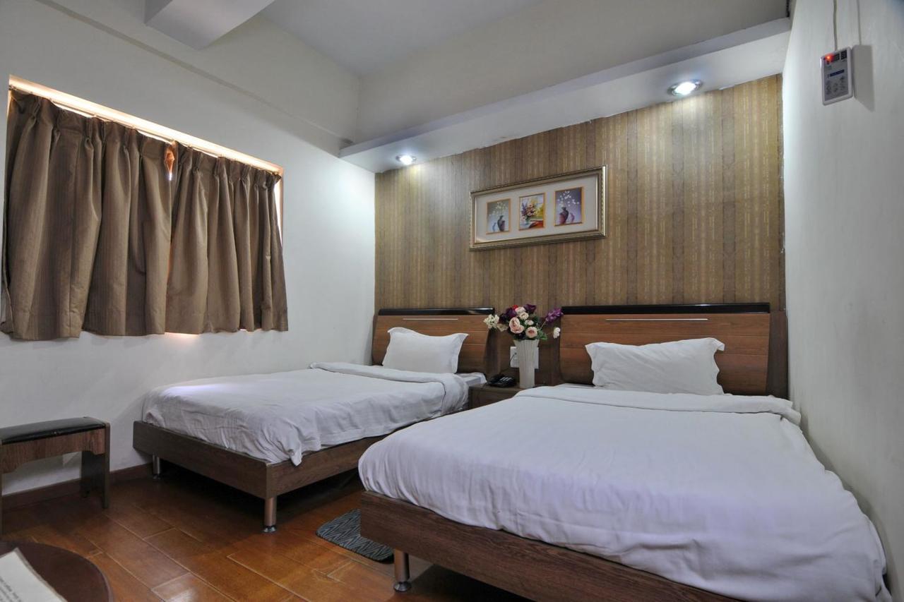 Hotel Akash Sarovar Purulia Buitenkant foto
