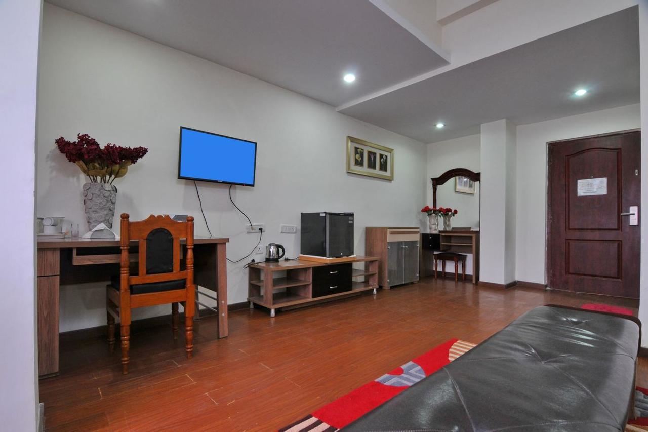 Hotel Akash Sarovar Purulia Buitenkant foto